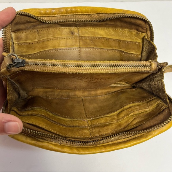 Platania Wallet Tan Italian Leather Woven Studded Wristlet Clutch- Vintage - Picture 6 of 8